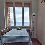 Casa Parthenope, A Window On The Sea