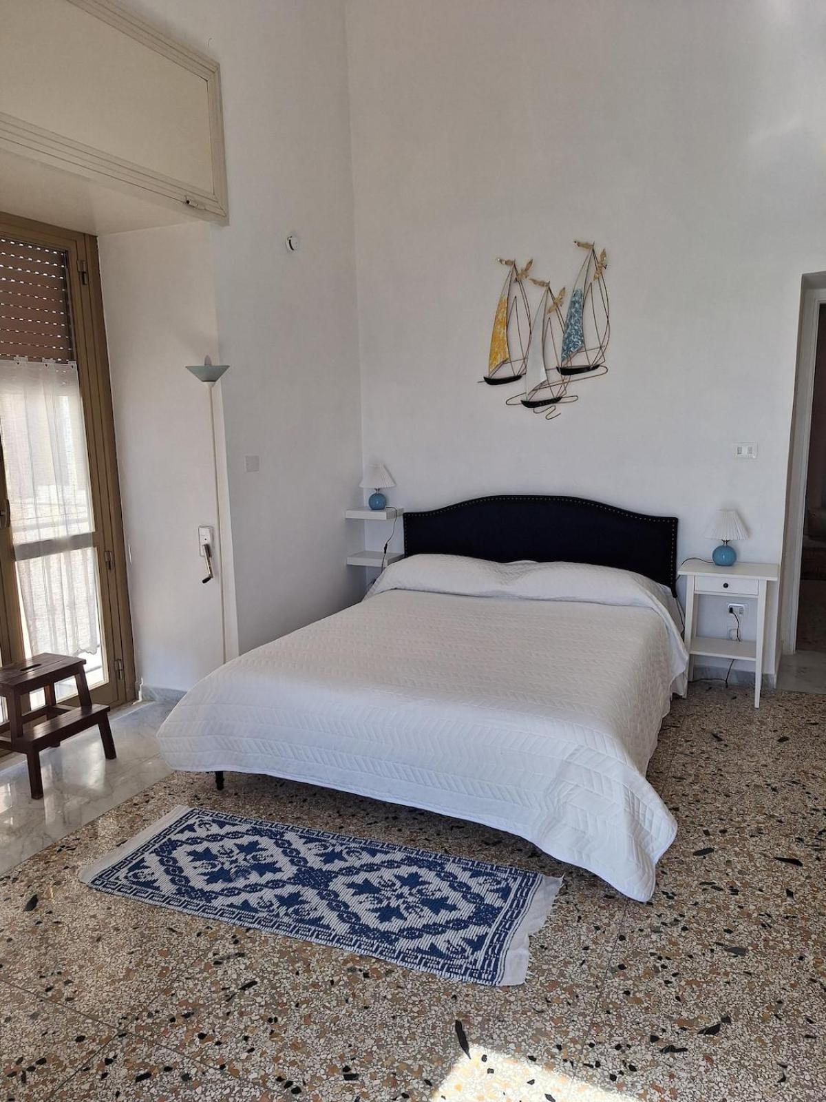 Casa Parthenope, A Window On The Sea Naples